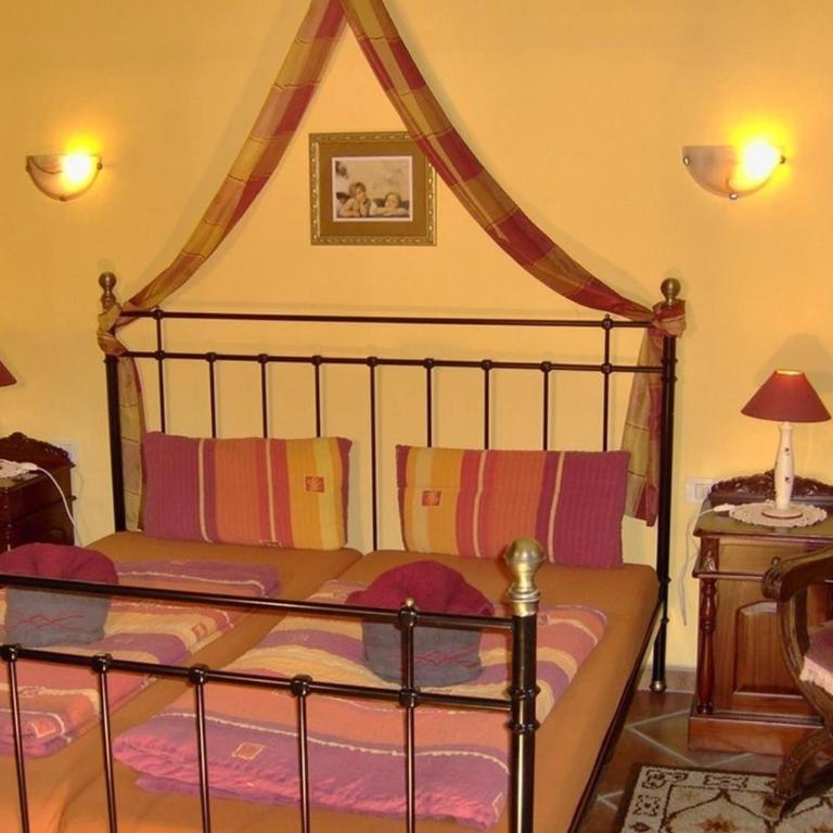 Aptos Monasterio de San Antonio 3 - Apartamento Estudio con vistas al mar - 7