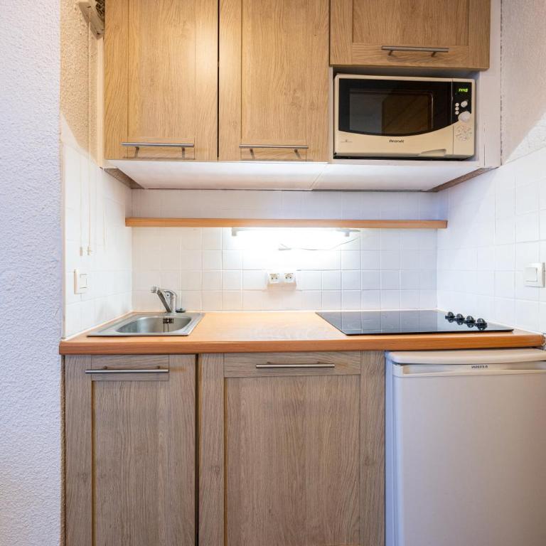 Séjour à la montagne - Éperviere - Deluxe Apartment mit Balkon und 2 Schlafzimmern - 10
