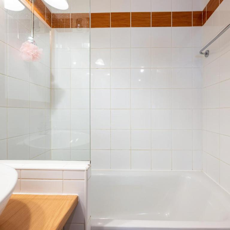 Séjour à la montagne - Éperviere - Deluxe Apartment mit Balkon und 2 Schlafzimmern - 15