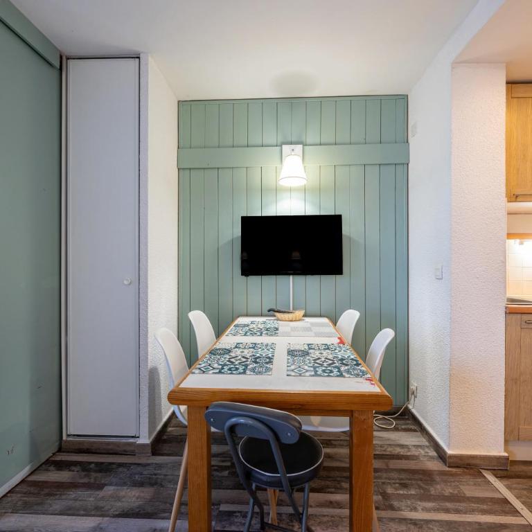 Séjour à la montagne - Éperviere - Deluxe Apartment mit Balkon und 2 Schlafzimmern - 9