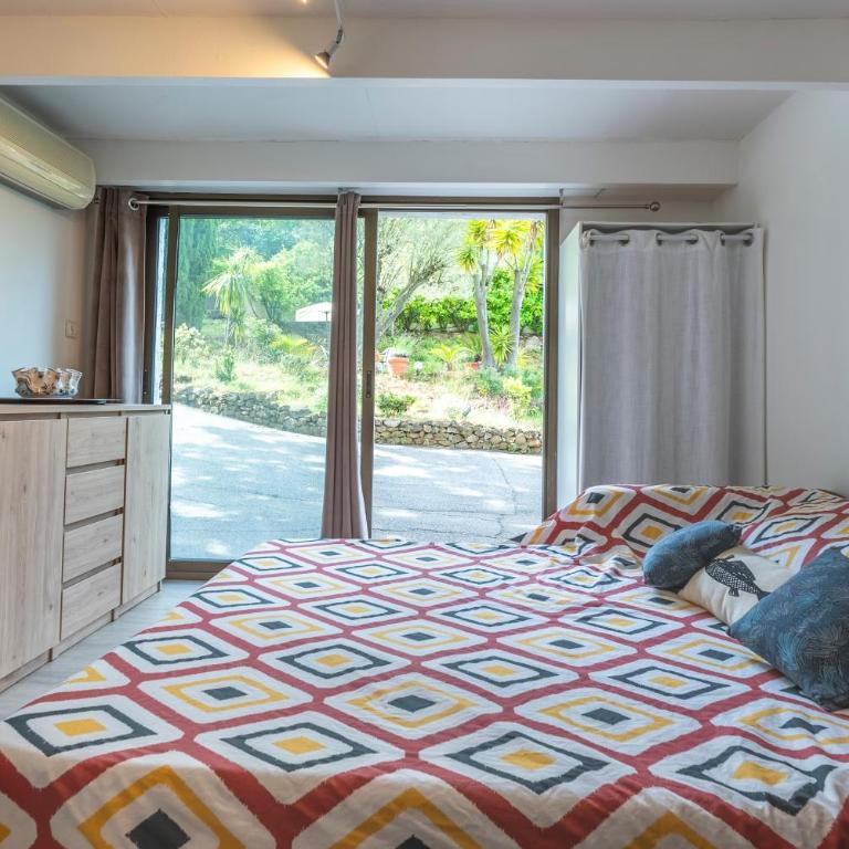 Studio - Adrets Esterel - piscine - Estudio con vistas al jardín - 12