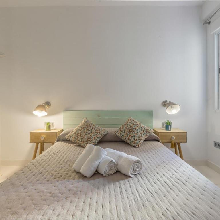 Malaga Vialia Estación Ave y tren - Apartamento Superior con balcón - 10