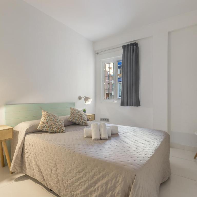 Malaga Vialia Estación Ave y tren - Apartamento Superior con balcón - 8
