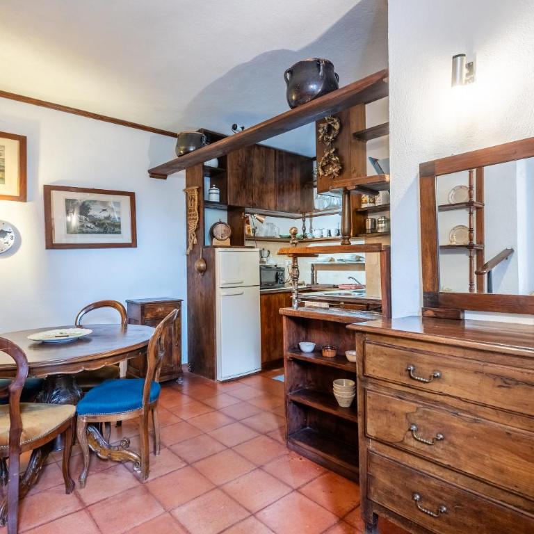 Antiche Dimore Del Vescovado - Appartamento Deluxe con 2 Camere da Letto e Vista Giardino - 6
