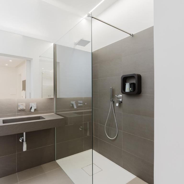 Casa Umeli with Jacuzzi and Sauna - Camera Queen Standard - 7