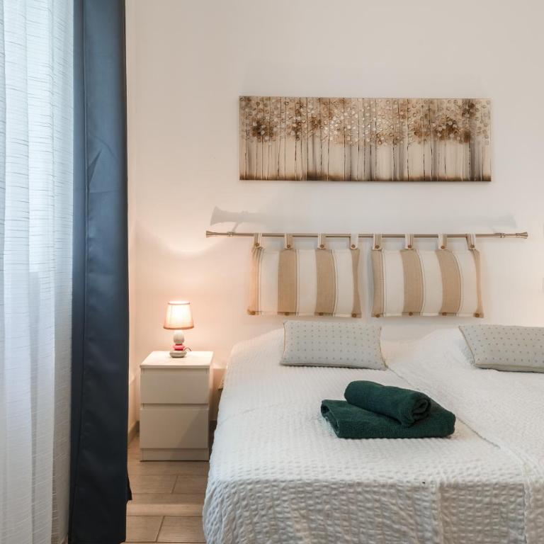 Le Mas de Kitty - Maison d'hôtes - Chambre Triple avec Douche - 3