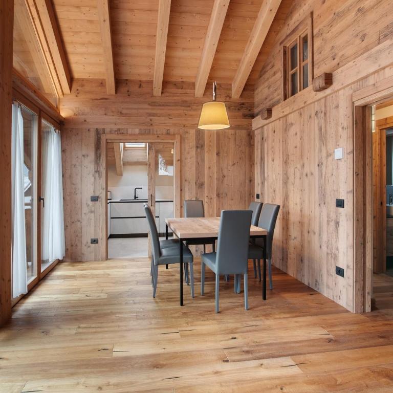 Quattropassi Bormio - Appartamento Deluxe con 2 Camere da Letto e Vista Giardino - 2