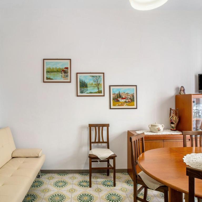 La casa dei nonni - Appartamento Superior con 1 Camera da Letto e Balcone - 10