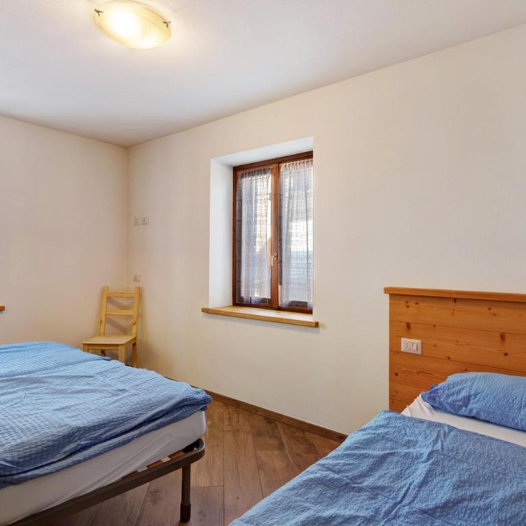 Chalet Meridiana Appartamento 6 - Appartamento Deluxe con 2 Camere da Letto e Balcone - 15