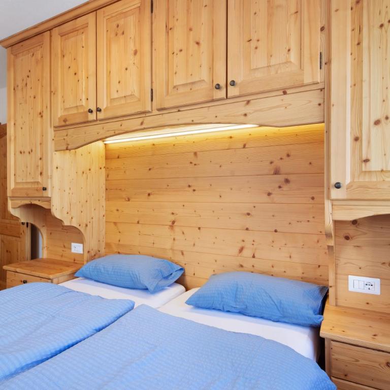 Chalet Meridiana Appartamento 6 - Appartamento Deluxe con 2 Camere da Letto e Balcone - 3
