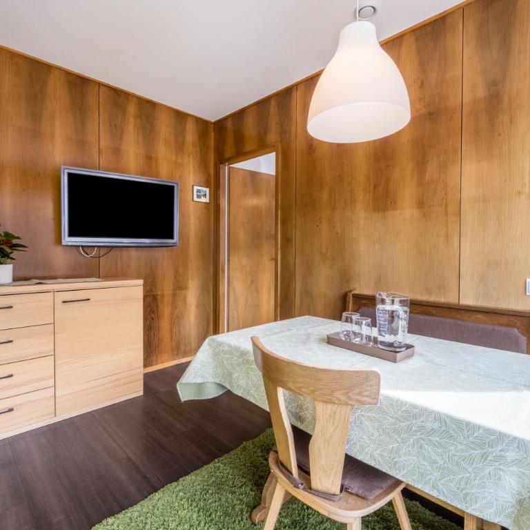 Apartment Sciadules - Appartamento Deluxe con 2 Camere da Letto e Vista Giardino - 12