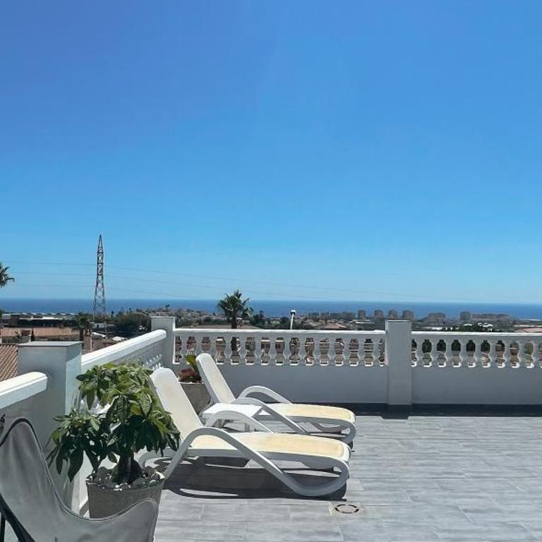 Atico Montesol Sea Views - Two-Bedroom Deluxe Apartment with Ocean View - 1