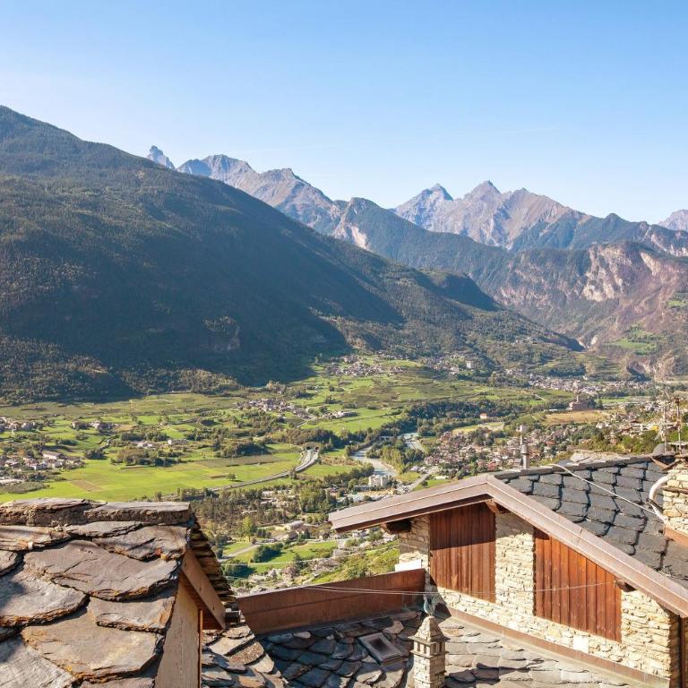 Casa Mauro con vista su Aosta - Appartamento Deluxe con 2 Camere da Letto e Vista Giardino - 22