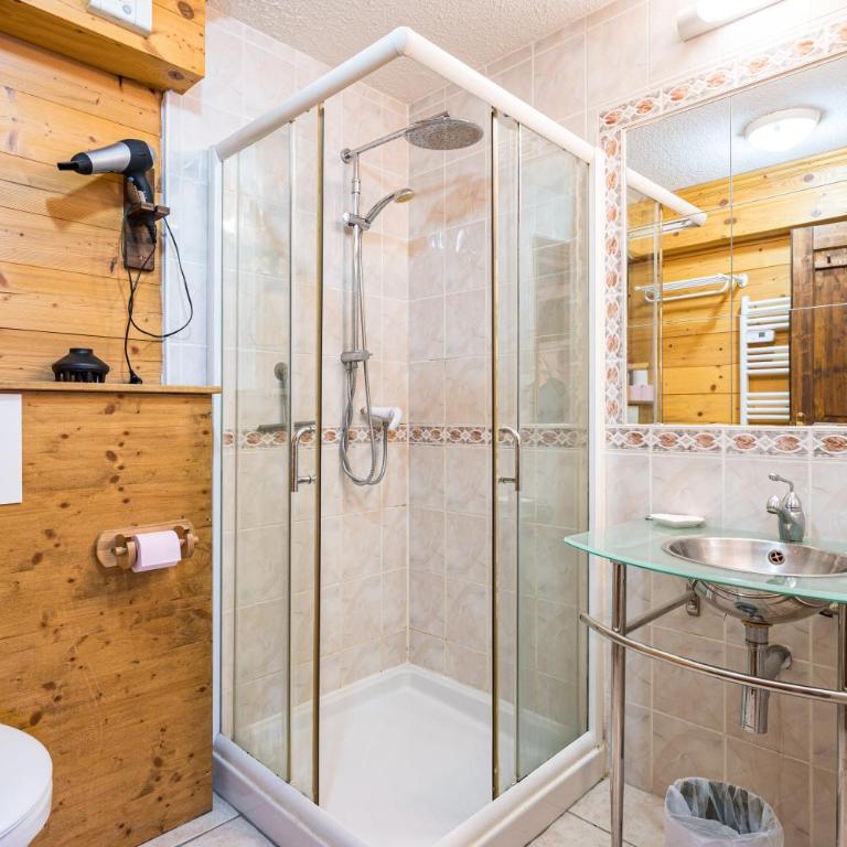 Appartement Génépi dans Chalet 14p - Appartement Supérieur avec Sauna - 21