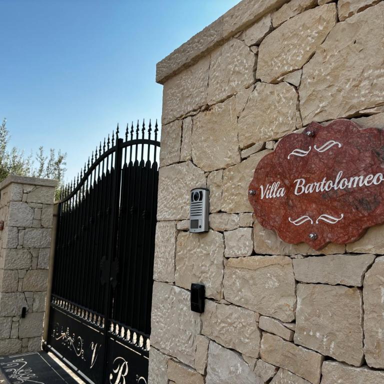 Villa Bartolomeo - Villa con Vista Giardino - 32