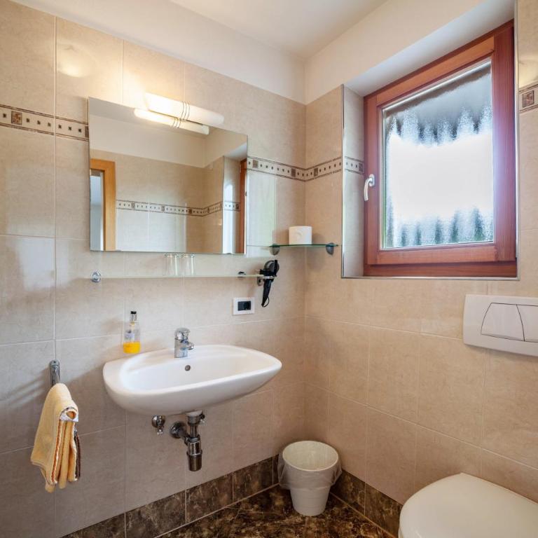 Hotel Klausthaler - Doppelzimmer mit Bergblick - 6