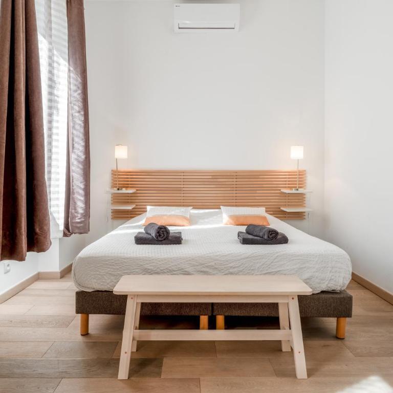 Le Mas de Kitty - Maison d'hôtes - Chambre Triple avec Douche - 3