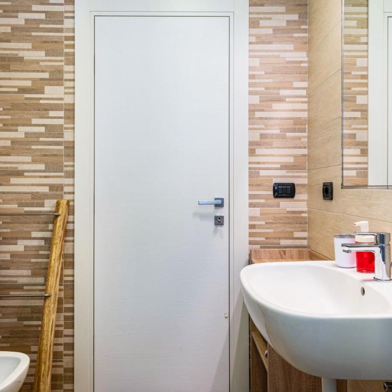 Casa Mara - Appartamento Premium con 3 Camere da Letto e Balcone - 18
