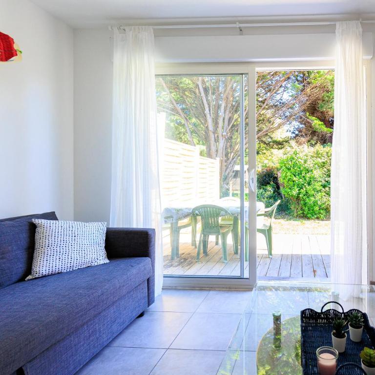 Appartement 6 Personnes Soustons - Two-Bedroom Deluxe Apartment with Garden View - 3