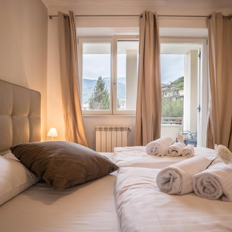 Residence La Villa Tesoro - Appartamento Deluxe con 2 Camere da Letto e Vista Giardino - 11