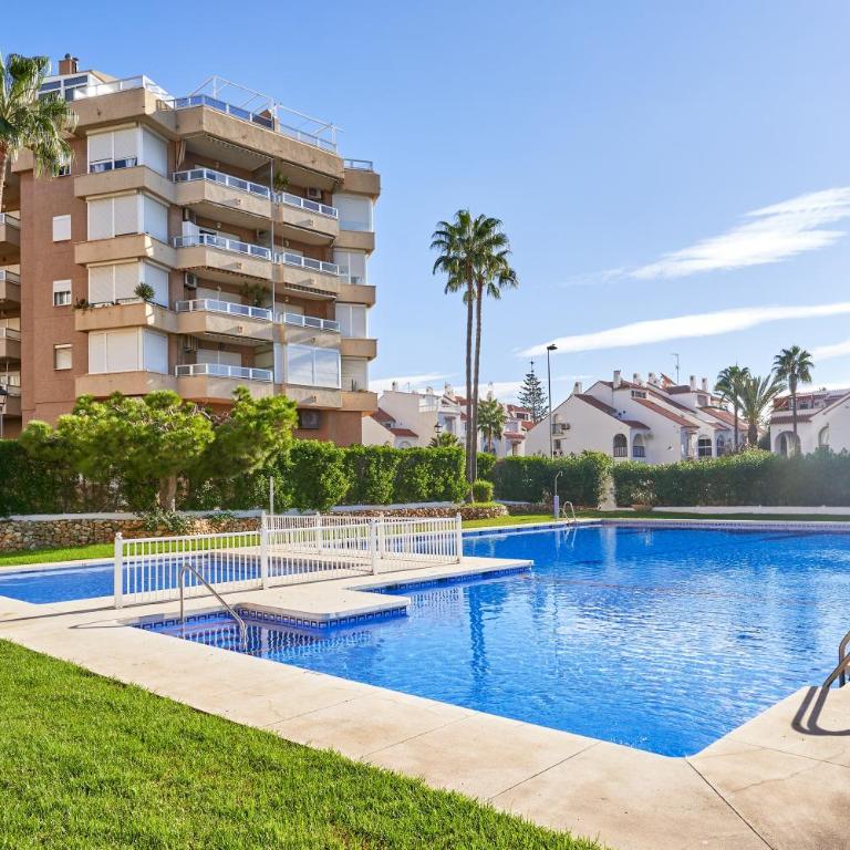 Costa del Oro Playa y Piscina A115 - Apartamento Deluxe de 2 dormitorios con vistas al mar - 1