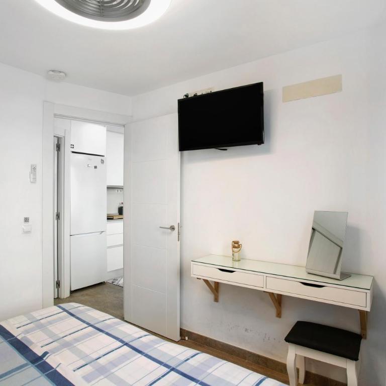 Confortable and cozy - Apartamento Superior con vistas a la ciudad - 11