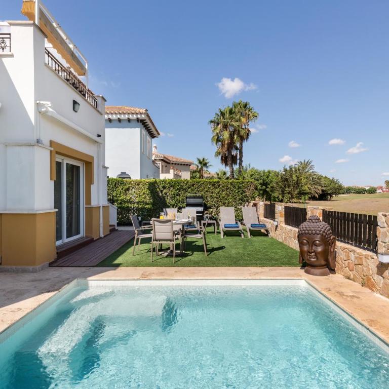 Luxury Frontline Golf Villa - Villa - 1