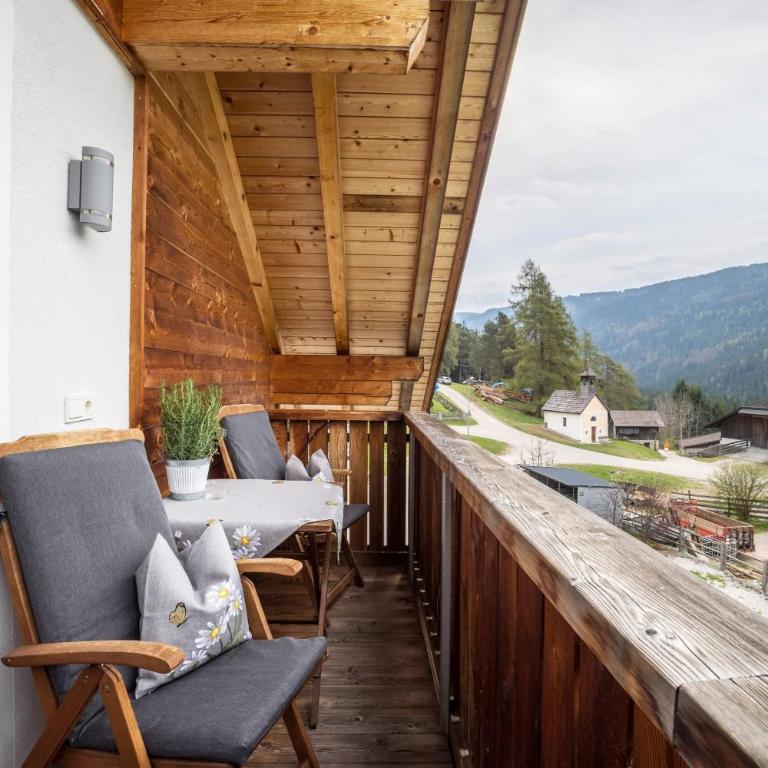 Stoffnerhof Apt Alpenrose - Appartamento Deluxe con 2 Camere da Letto e Vista Giardino - 8