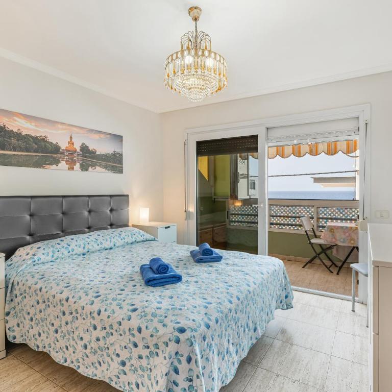 Ceyla 214 - Apartamento Superior con vistas a la ciudad - 1