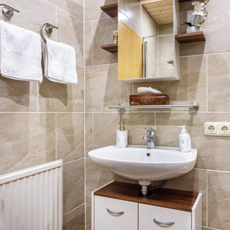 Landhaus Echerschwang - Superior Apartment mit 1 Schlafzimmer und Balkon - 15