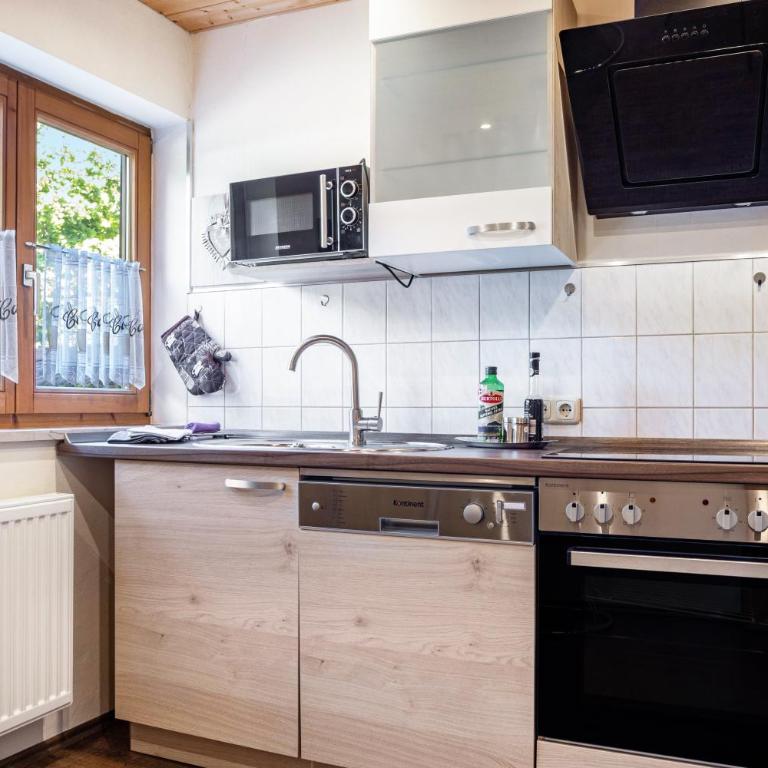 Landhaus Echerschwang - Superior Apartment mit 1 Schlafzimmer und Balkon - 6