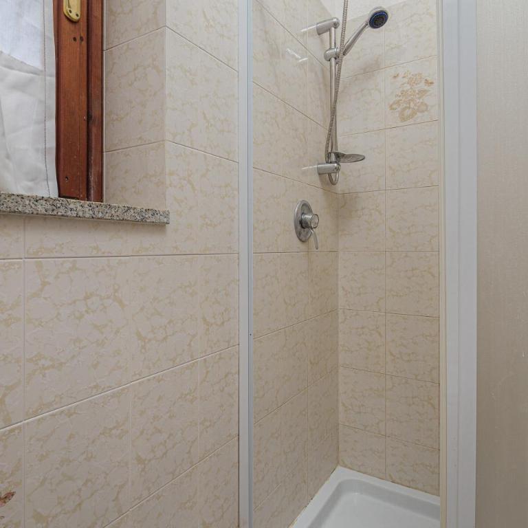Quadrilocale Via D'annunzio - Appartamento Premium con 3 Camere da Letto e Balcone - 19