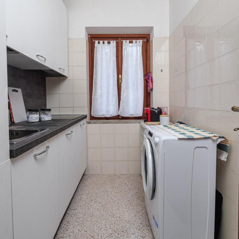 Quadrilocale Via D'annunzio - Appartamento Premium con 3 Camere da Letto e Balcone - 10