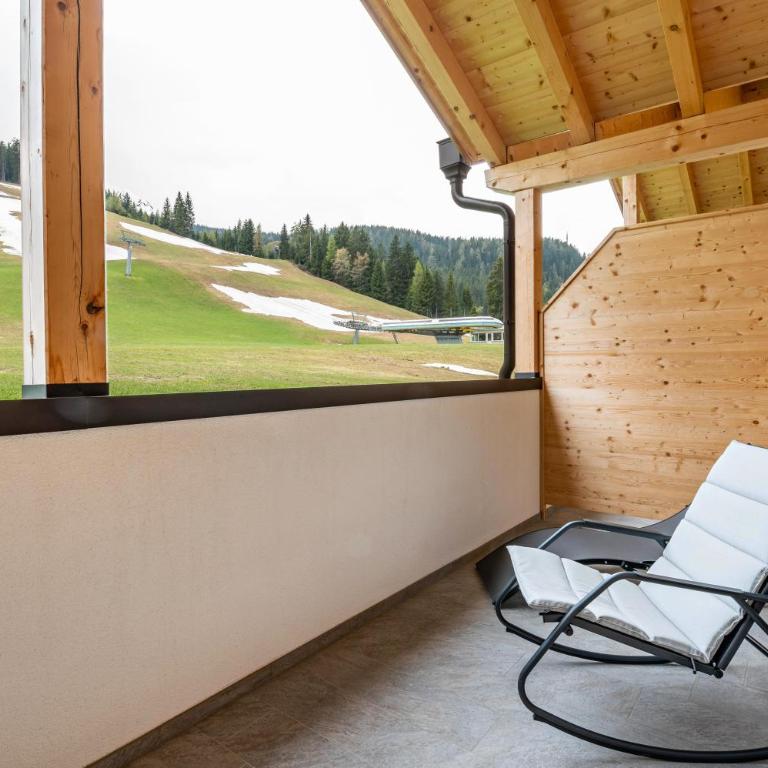 Blosegghof Bergchalets Waldblick - Two-Bedroom Deluxe Apartment with Garden View - 10