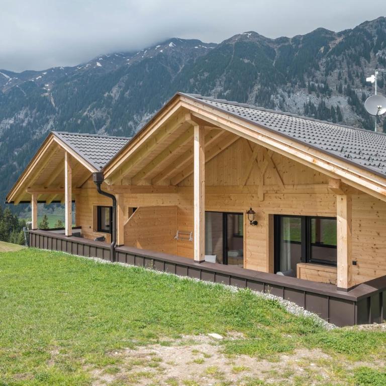 Blosegghof Bergchalets Waldblick - Two-Bedroom Deluxe Apartment with Garden View - 29