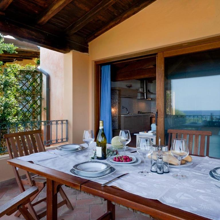 Villa Ida Isuledda - Villa con Vista Mare - 3