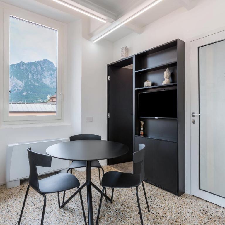 Varenna amorevole dimora in Lecco - One-Bedroom Apartment with Garden View - 8