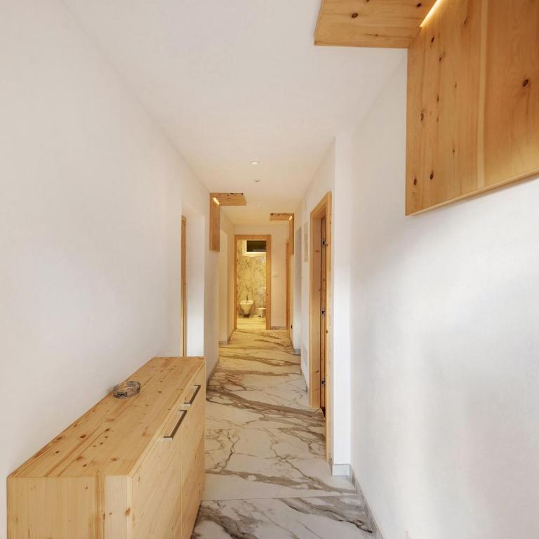 Roda A Parte - Appartamento con 3 Camere da Letto e Vista Montagna - 8