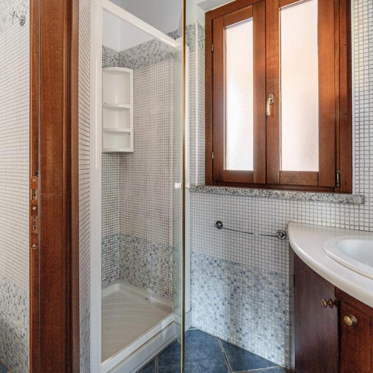 V18 Acquamarina - Villa con Vista Giardino - 12