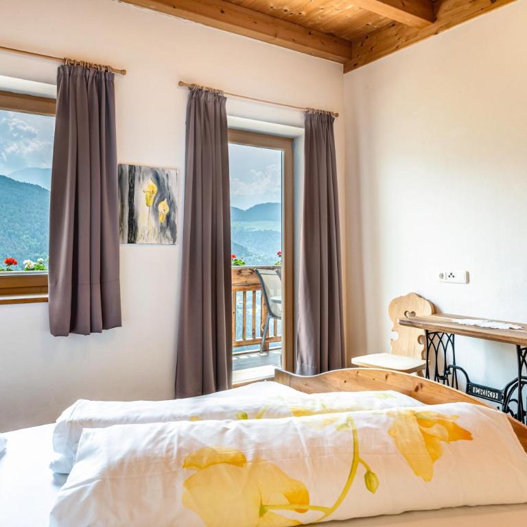 App Dolomiten Winklerhof - Deluxe-Apartment mit 2 Schlafzimmern und Gartenblick - 14