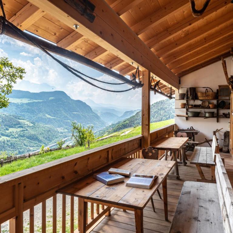 App Dolomiten Winklerhof - Deluxe-Apartment mit 2 Schlafzimmern und Gartenblick - 1