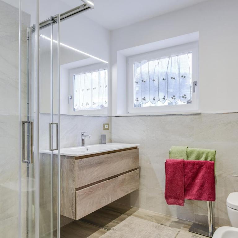 Ciasa Christina - Attic - Appartamento Superior con 1 Camera da Letto e Balcone - 15