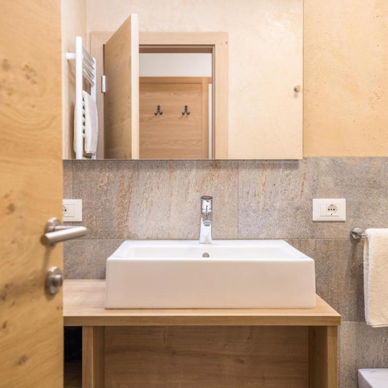 Rosalpina Apt 3 - Appartamento Superior con 1 Camera da Letto e Balcone - 16
