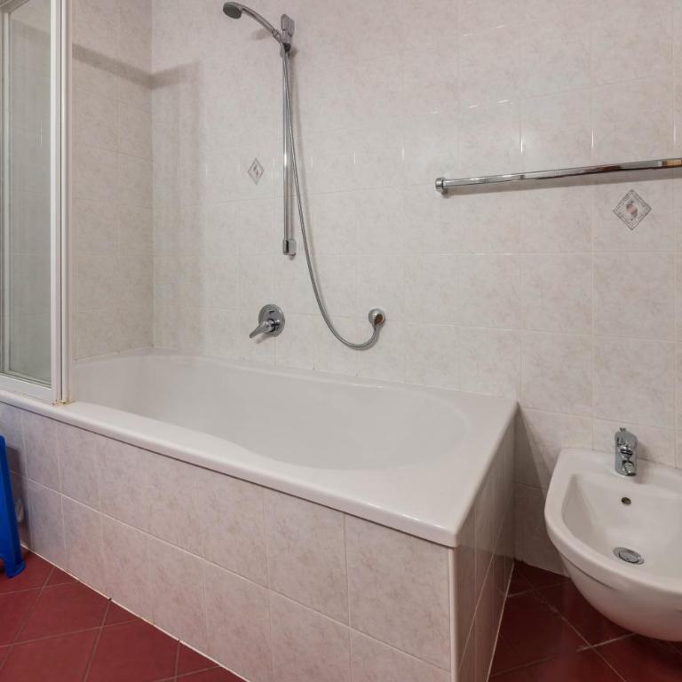 Lindenhof Apt 7 - Appartamento Superior con Sauna - 12