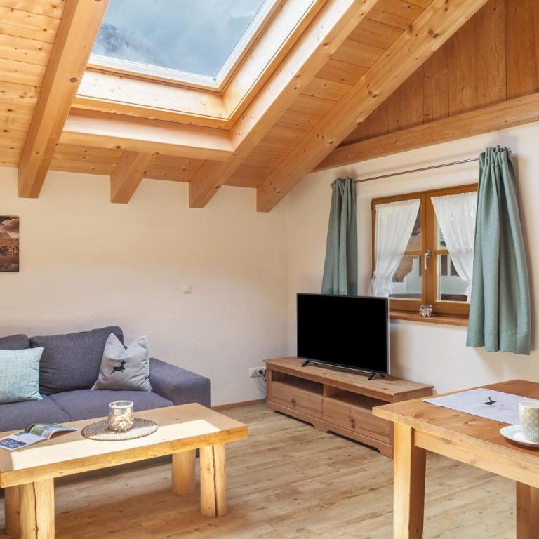 Apartment Ferienhaus Huber - Deluxe Apartment mit Balkon und 2 Schlafzimmern - 1