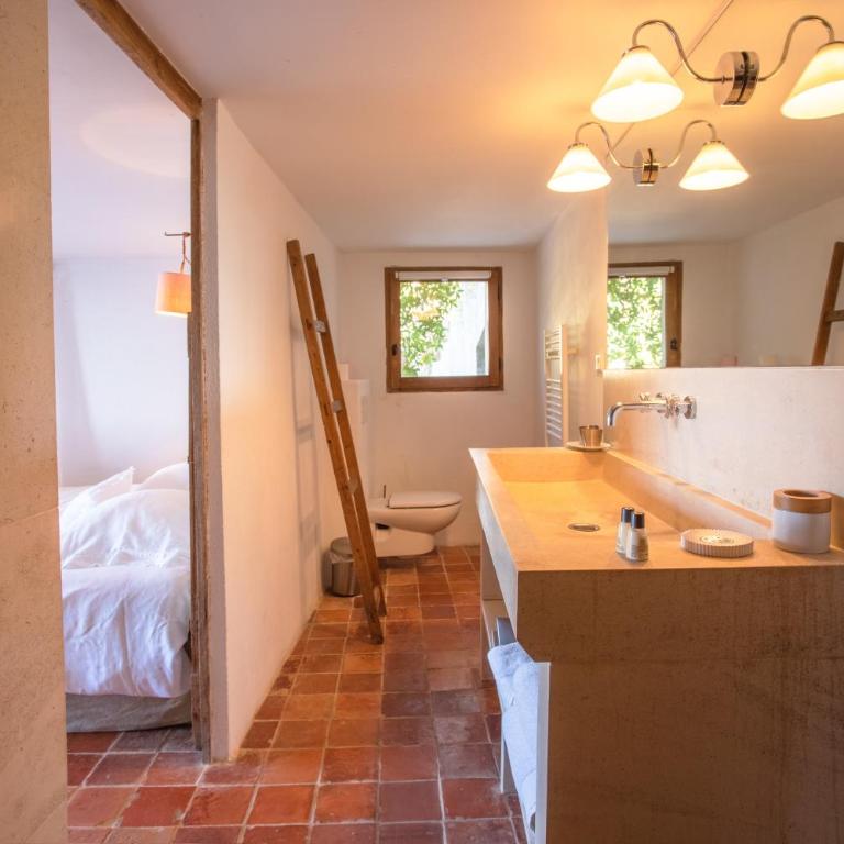 La Maison de Constance - Two-Bedroom Deluxe Apartment with Ocean View - 12