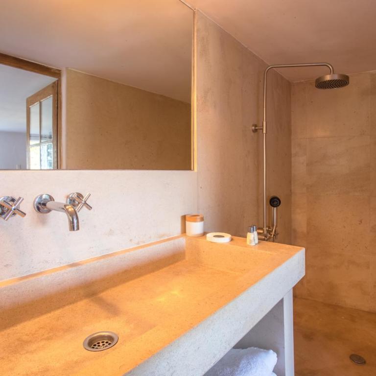 La Maison de Constance - Two-Bedroom Deluxe Apartment with Ocean View - 13