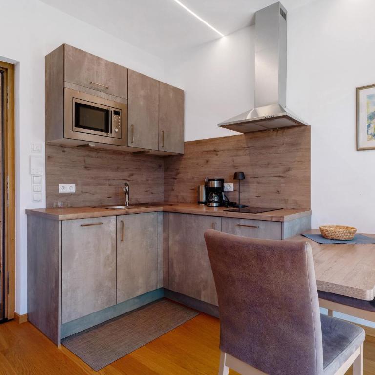 Ferienwohnung 3 Weger - Superior Apartment mit 1 Schlafzimmer und Balkon - 5