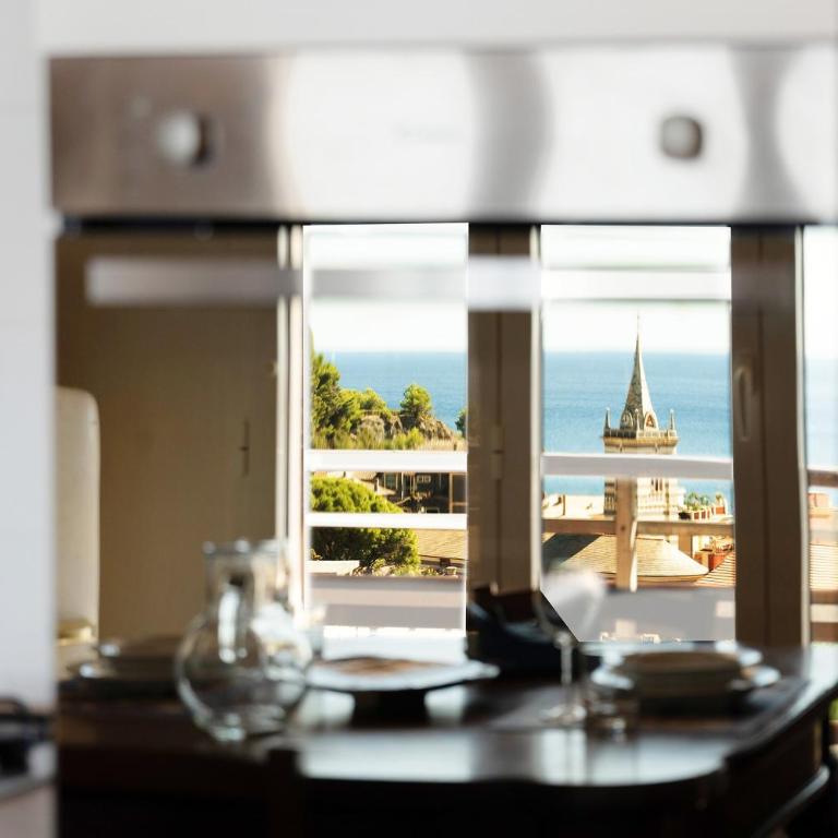 Attico Con Vista - Appartamento Deluxe con 2 Camere da Letto e Vista Oceano - 6