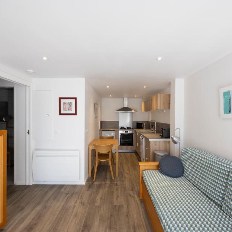 Appartement les grands vignobles - Apartment mit 1 Schlafzimmer und Gartenblick - 3